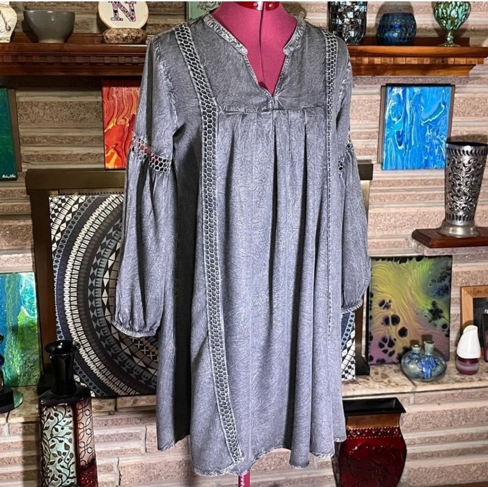 Women's REBELLION washed black Boho Pintuck Dress Crochet Inset Size Medium